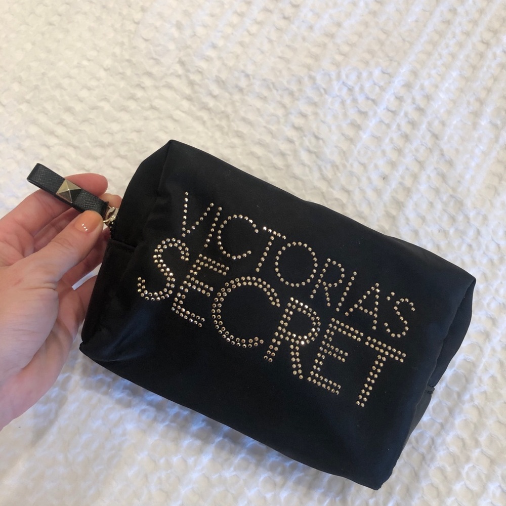 Victoria’s Secret makeup bag